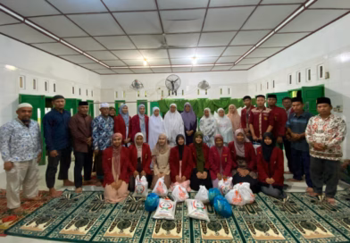 Sinergi Filantropi: IMM se-Unimed dan Lazismu Labura Salurkan Sembako di Masjid Taqwa Kuala Beringin